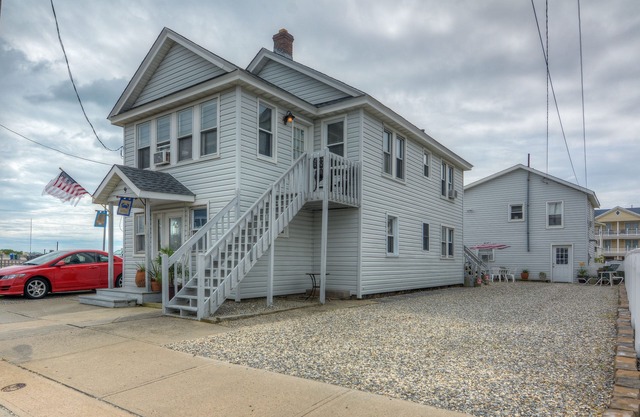 Nice Summer Rental Close to Beach