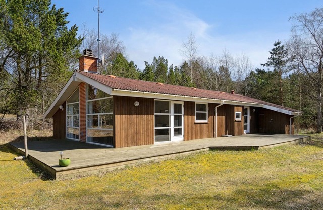 "Nicklas" - 2km from the sea by Interhome