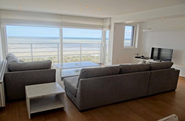 Nieuwpoort Beachfront Comfort