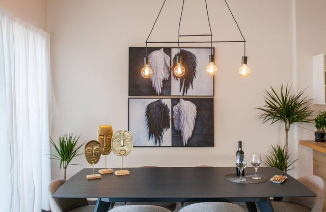 NiMa's Beach Apartment︱a minimal, urban apartment