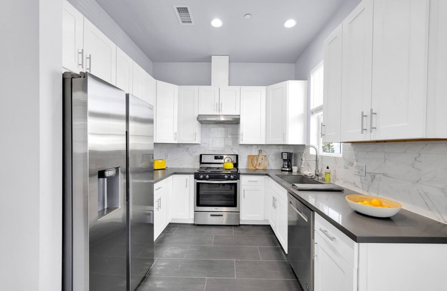 NoHo by AvantStay | North Hollywood Townhome