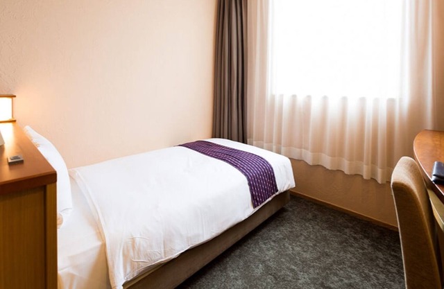Nonsmoking Single room With breakfast Standar / Matsuyama Ehime