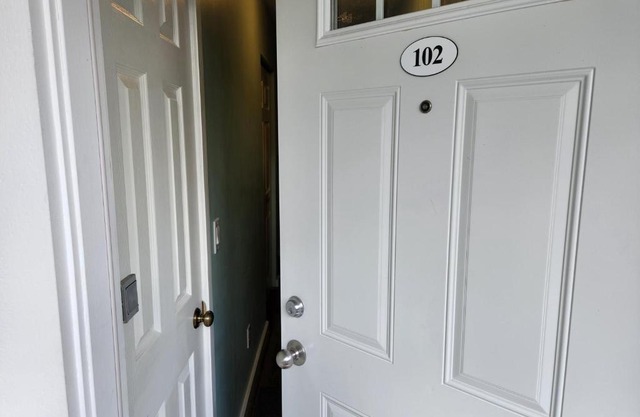 North Shore Inn TC 102