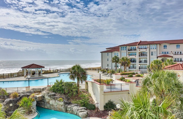 North Topsail Beach Condo in Resort-Style Complex!