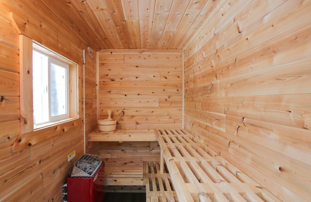Northern Echo Cottage Swimming, Sauna, & Stunning Views