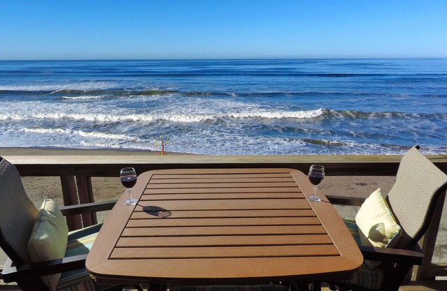 Nothing between you and the sand - La Selva Beach - direct ocean front