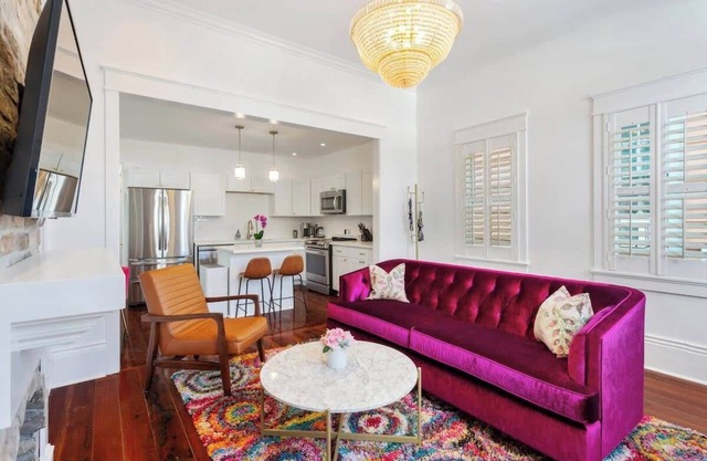Nouvelle Orleans in Vibrant Area-near FQ!