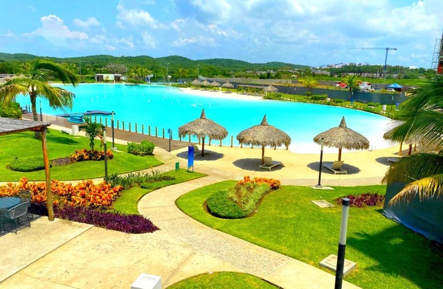 Nuevo departamento con la mas grande Alberca de Mazatlán - Residencial Bluú I