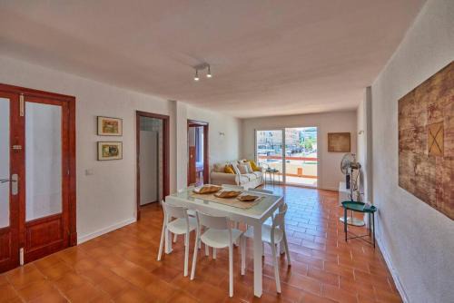 Nura Houses Magaluf Apartment 3