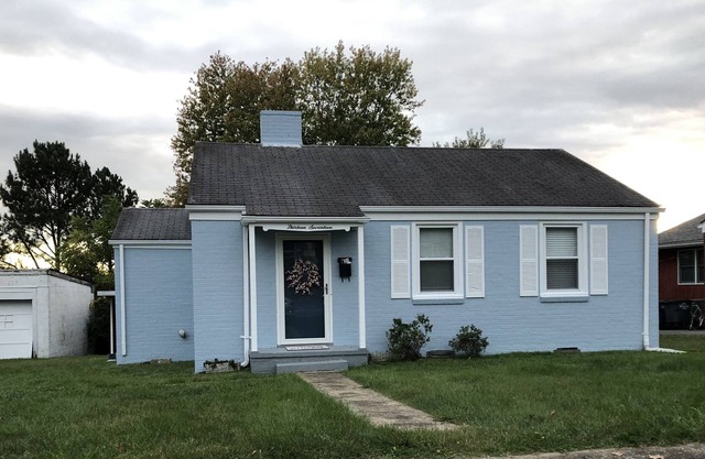 Nurse Owned, Cozy Home Close to Everything