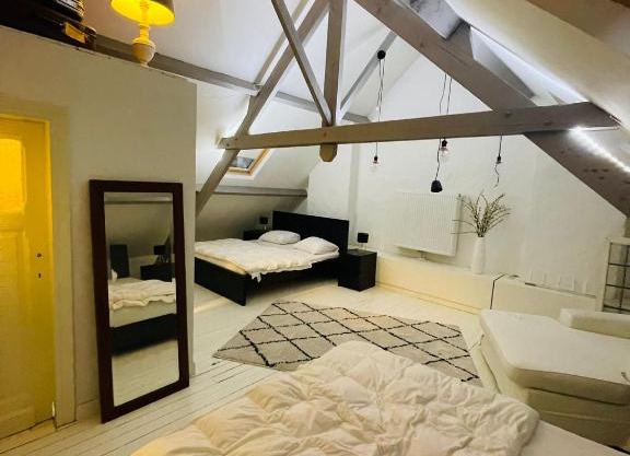 O-Sea House: herenwoning in Belle Epoque wijk te Oostende