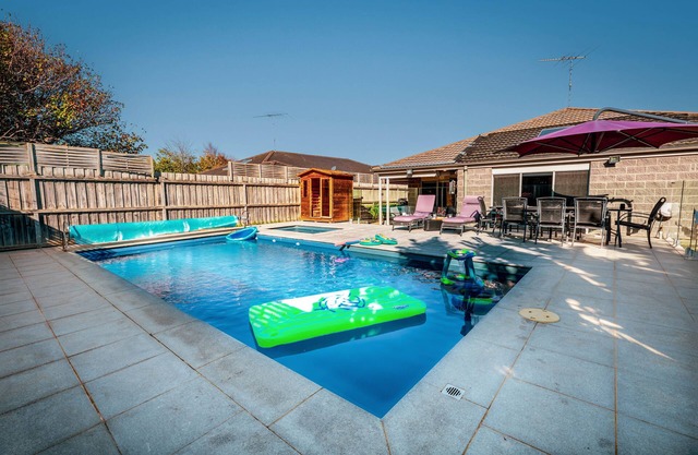 Oakdean Resort