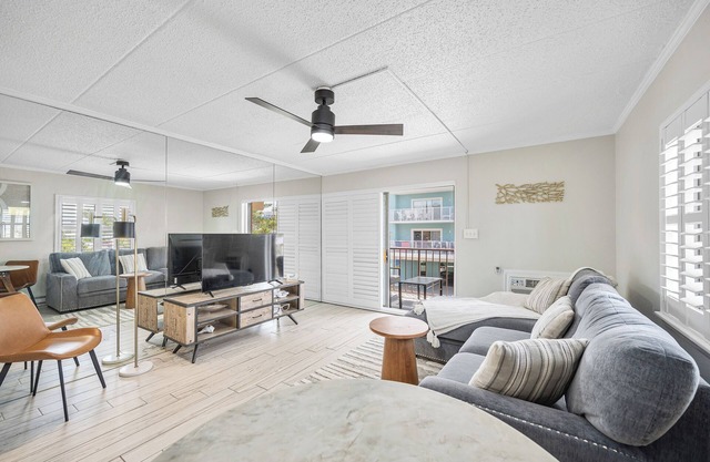 Ocean and Bay view luxury condo with balcony