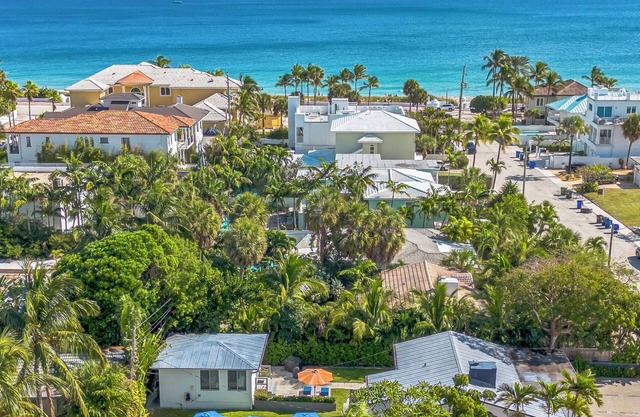 Ocean, beach,20% DISCOUNT NOW THROUGH END OF JUNE!