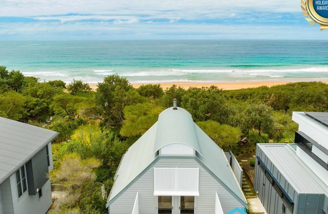 Ocean Dunes - Absolute Beachfront with Fireplace