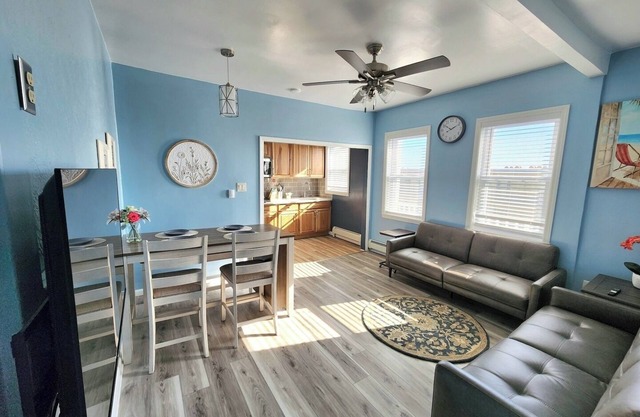 Ocean Rendezview- Only Steps to Beach and Boardwalk
