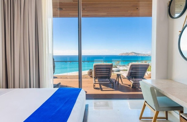 Ocean View Luxury Resort Apartment in Cabo