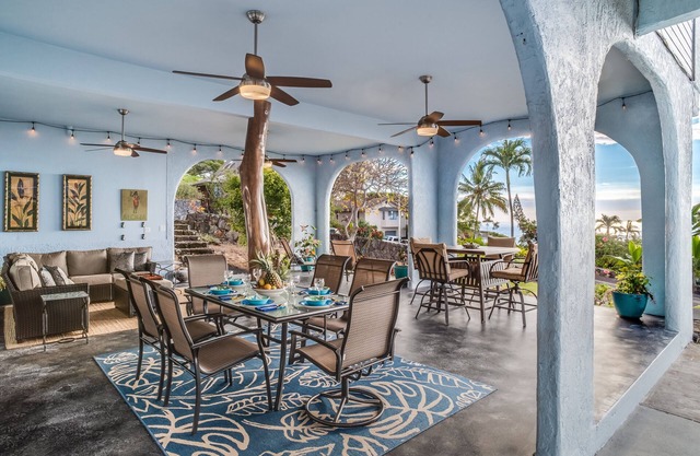 Ocean views w/breezes! Large Lanai, Kitchen, 2 bedroom - beautiful neighborhood