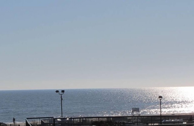 Oceanfront 1 BR Condo in Sea Colony