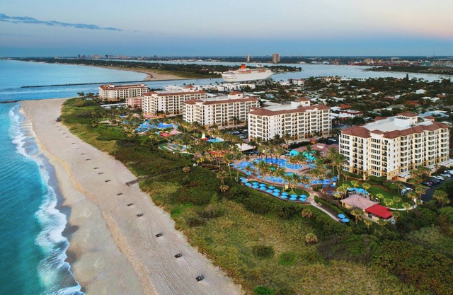 Oceanfront 2-bedroom at Marriott Ocean Pointe Resort , Singer Island, FL