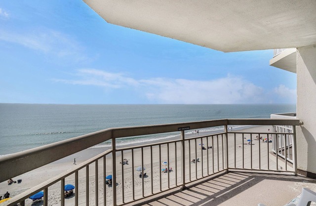 Oceanfront 2bed/2bath-Water's Edge Resort-511 Indoor/Outdoor Pool & Hot Tub