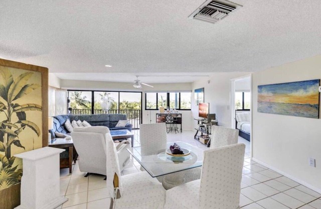 Oceanfront Beautiful condo at a great location in Key Largo