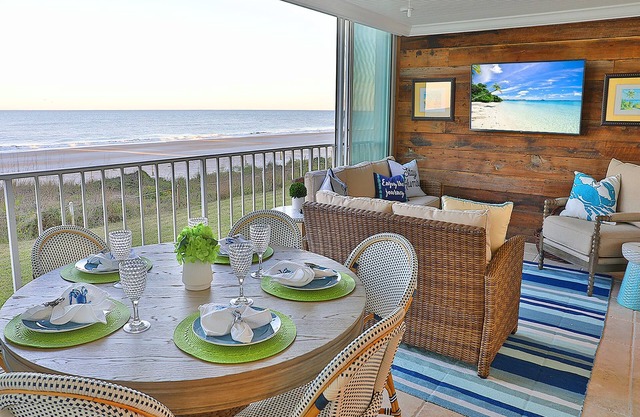 Oceanfront Condo-Sunroom, Stunning Views + Steps to the Beach
