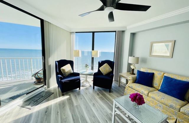 Oceanfront Condo in Garden City Beach!