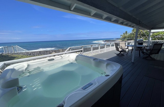 Oceanfront Kona Beach House