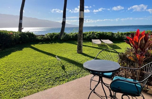 Oceanfront MAK-A6 - Maui 1st floor Condo With Double Lanai—Epic View; 2BR/2BA