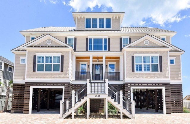 Oceanfront, Pool, Hot Tub, Elevator-Excellent Reviews