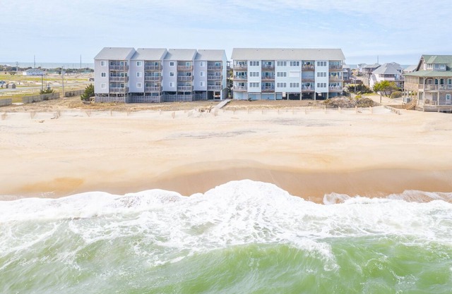 Oceanfront Rodanthe condo with community pool!