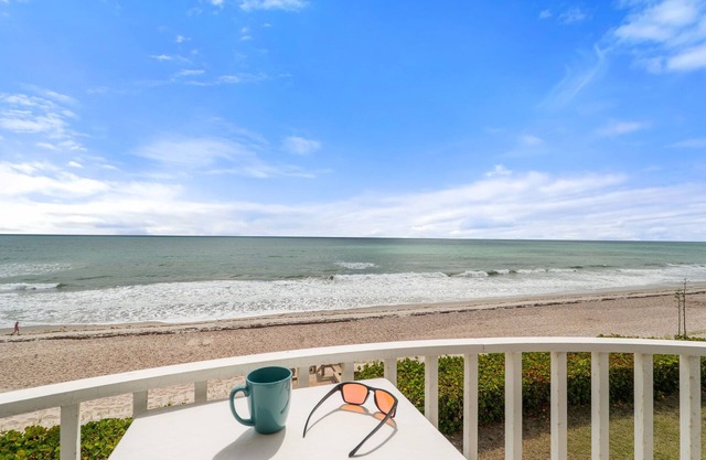 Oceanfront Getaway in a Cozy Town