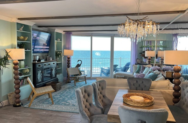 Oceanfront Luxury, Bikes,Paddle-boards, Kayak,Surfboard are Included