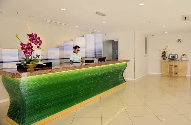 Oceania Hotel