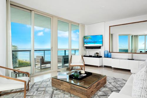 Oceanview Private Condo at The Setai -2401