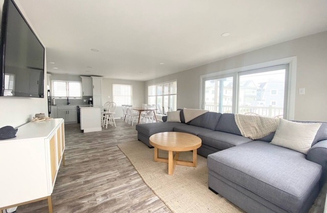 OCNJ Newly Renovated 4BR!