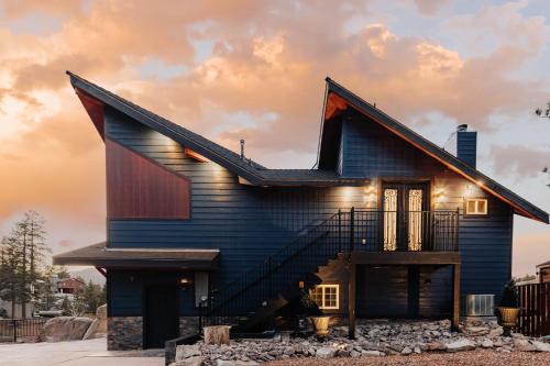 Off The Hook in Big Bear Lake