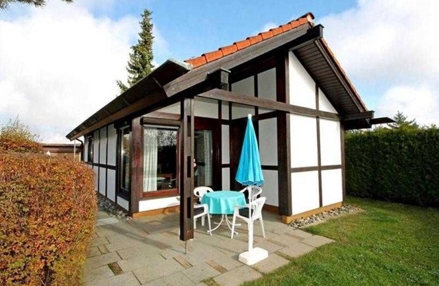OFI-05 - Vacation home with covered terrace - Feriendorf Öfingen 02
