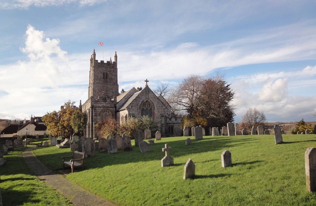 OLD CHAPEL, pet friendly, country holiday cottage in Drewsteignton