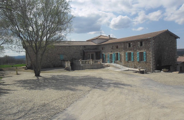 Old renovated farmhouse with heated pool