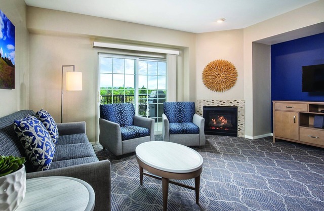 Old World Charm, Modern American Comforts!