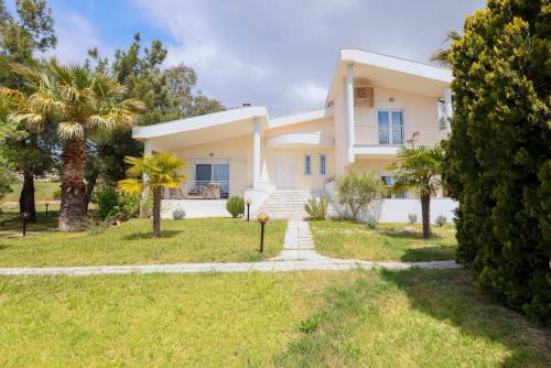 Olea Pool Villa, Elani #FeelsLikeHome
