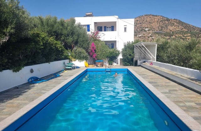 Olive Grove Serenity, family-friendly villa with private pool and lush garden