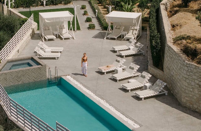 Olivia Villa, Celestial haven of luxury- Child friendly Villa, Playground & more
