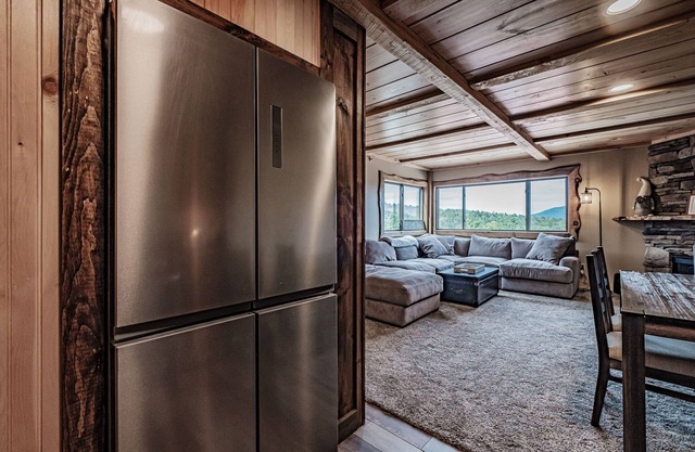 On Mountain two bedroom unit sleeping 6