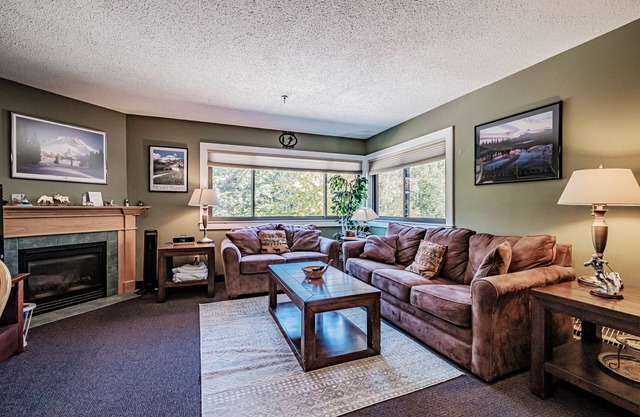 On Mountain two bedroom unit sleeping 6
