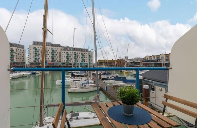 On the Water A One-of-a-Kind Stay | Free Parking | By My Getaways