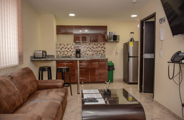One Bedroom AC Hot Tub Flat screens Parque Poblado APT 402