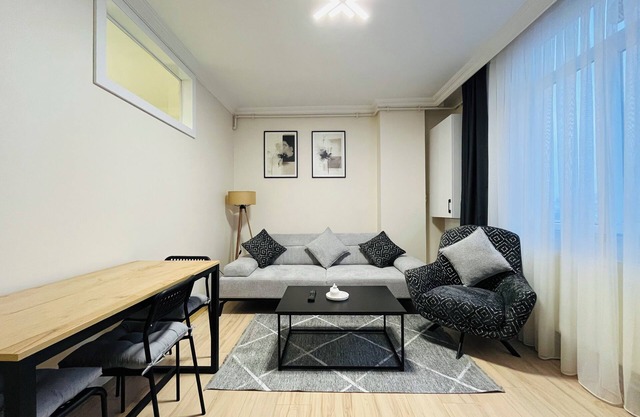 One-Bedroom Apartment in Taksim - No: 5